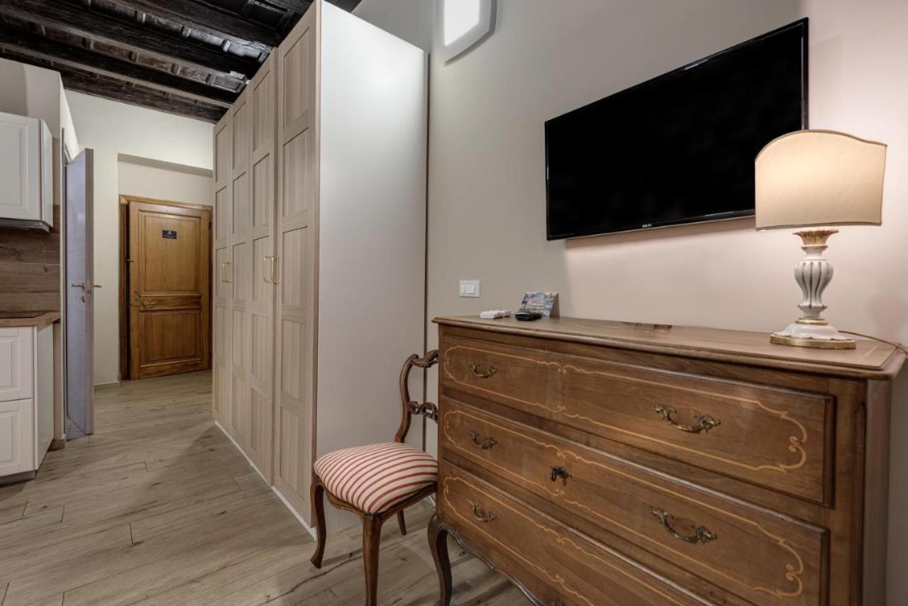 Nettuno Luxuryh - Bolognacentro Duomo Rooms And Suites Eksteriør billede