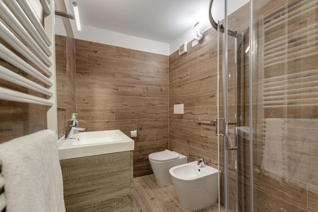 Nettuno Luxuryh - Bolognacentro Duomo Rooms And Suites Eksteriør billede